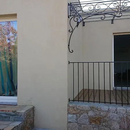 Locanoma קורבארה